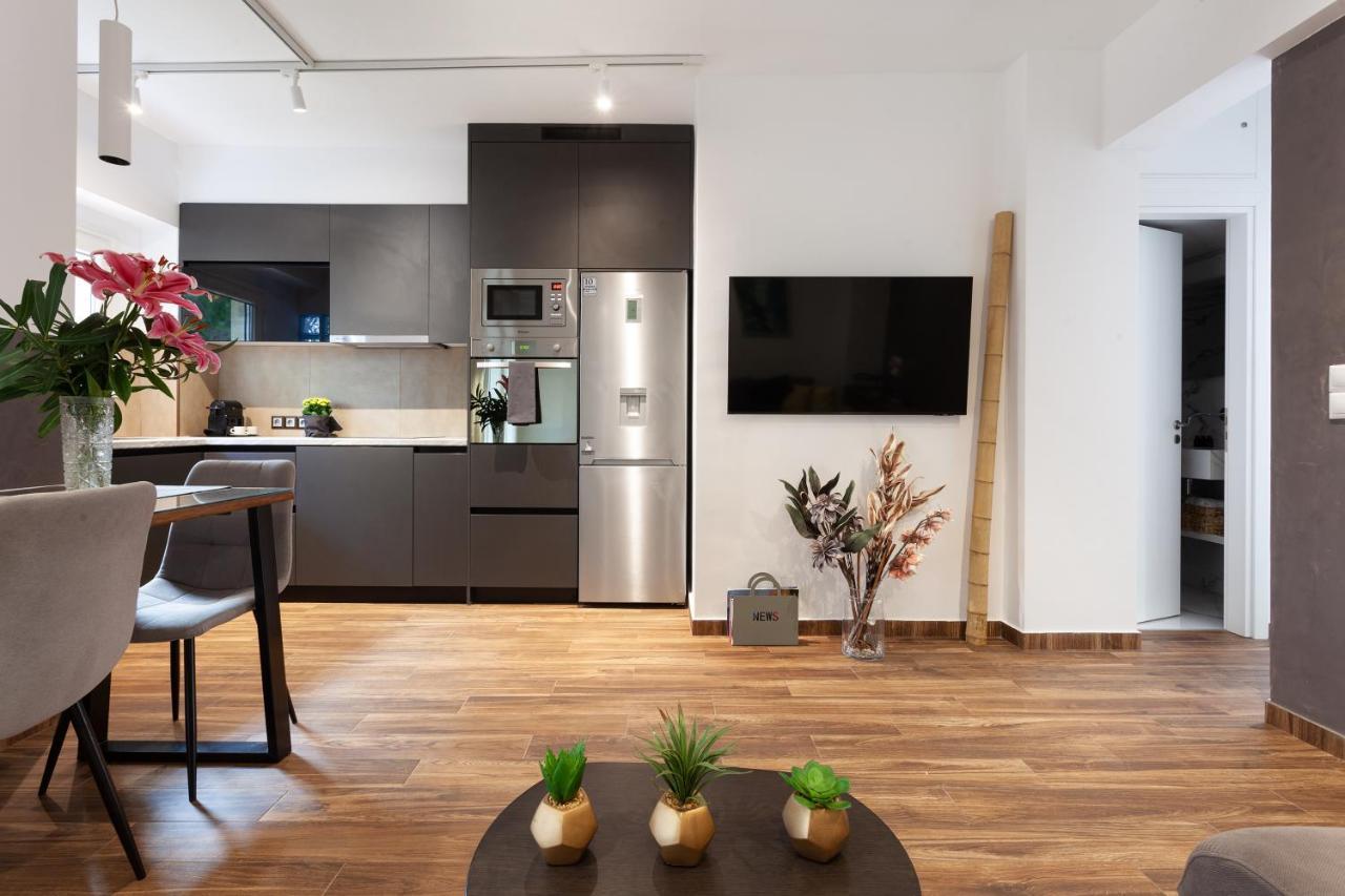 Seaside Apartment By Flisvos Marina เอเธนส์ ภายนอก รูปภาพ