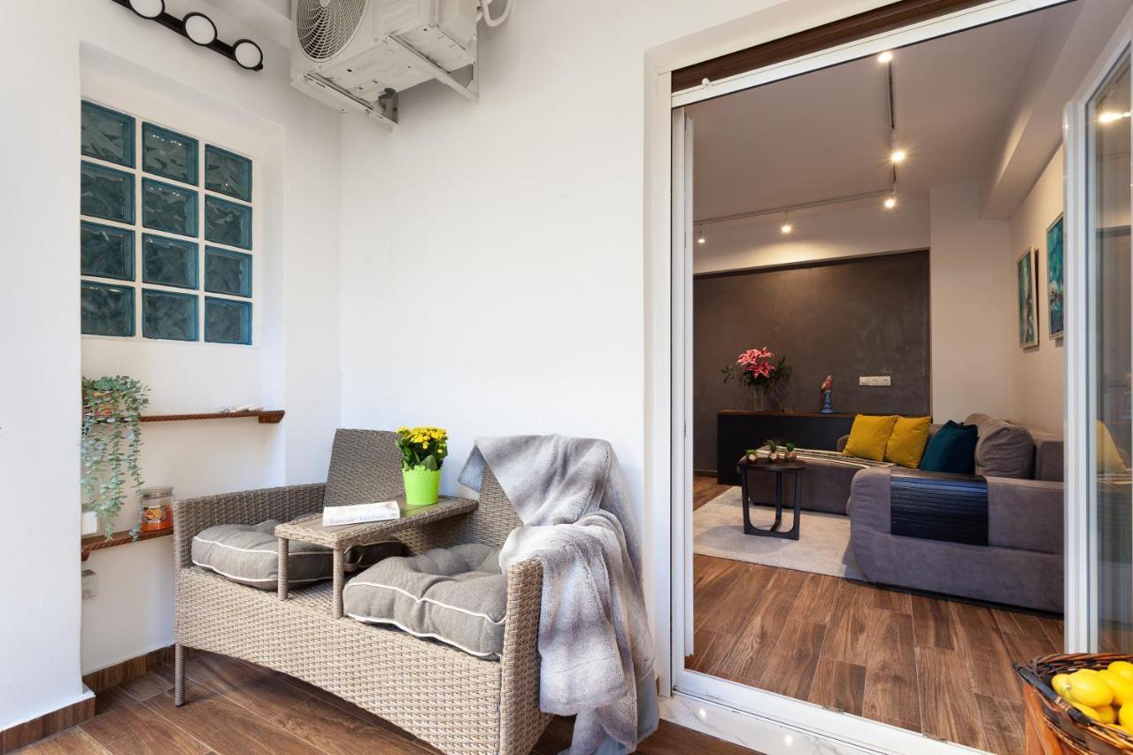 Seaside Apartment By Flisvos Marina เอเธนส์ ภายนอก รูปภาพ